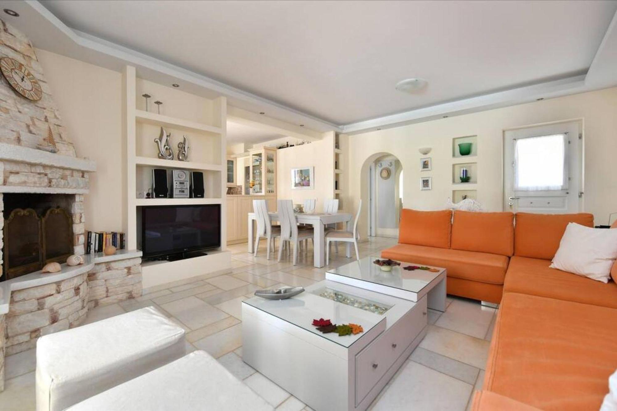 Villa Dionysos In Aliki Екстериор снимка