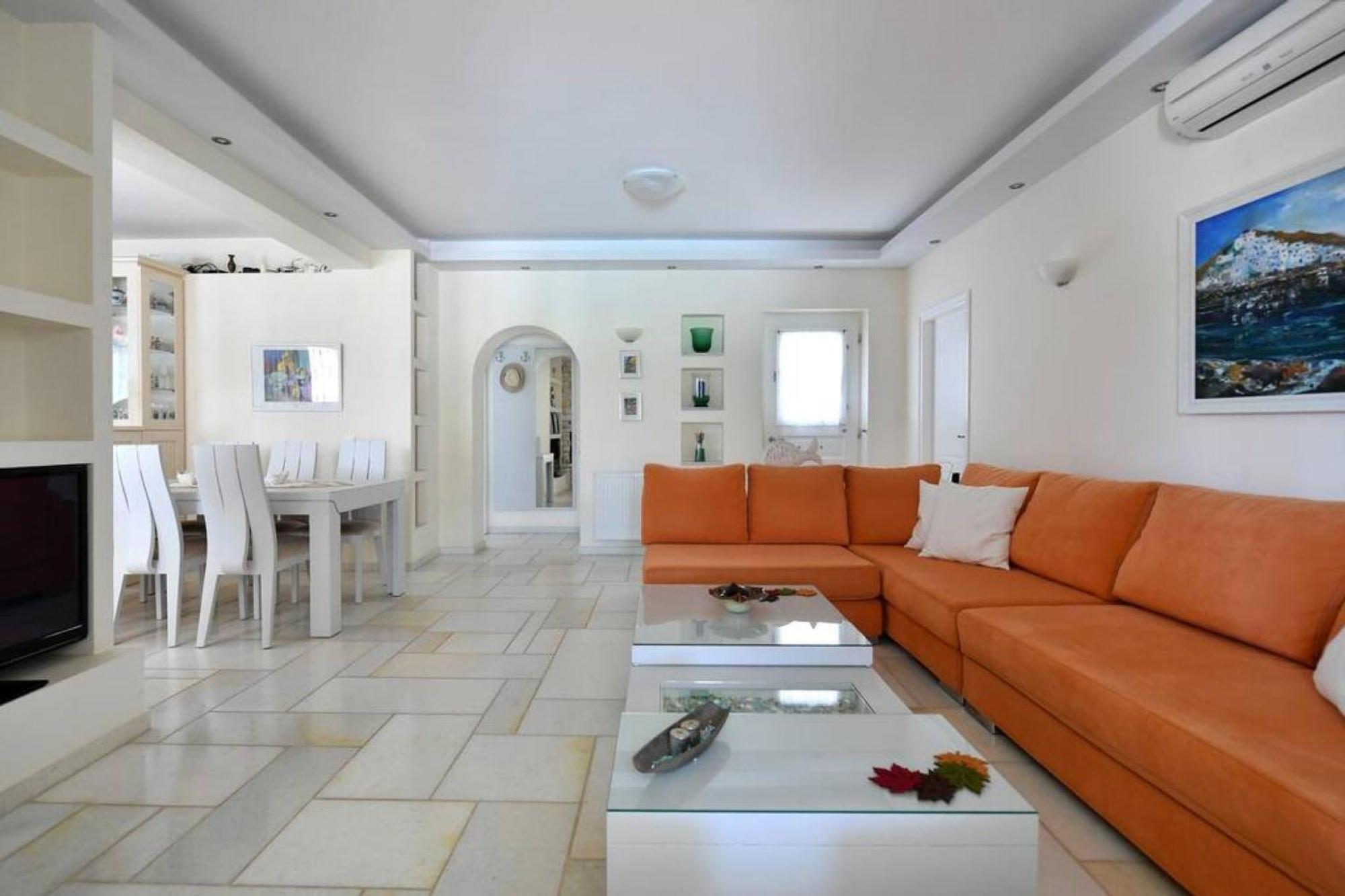 Villa Dionysos In Aliki Екстериор снимка