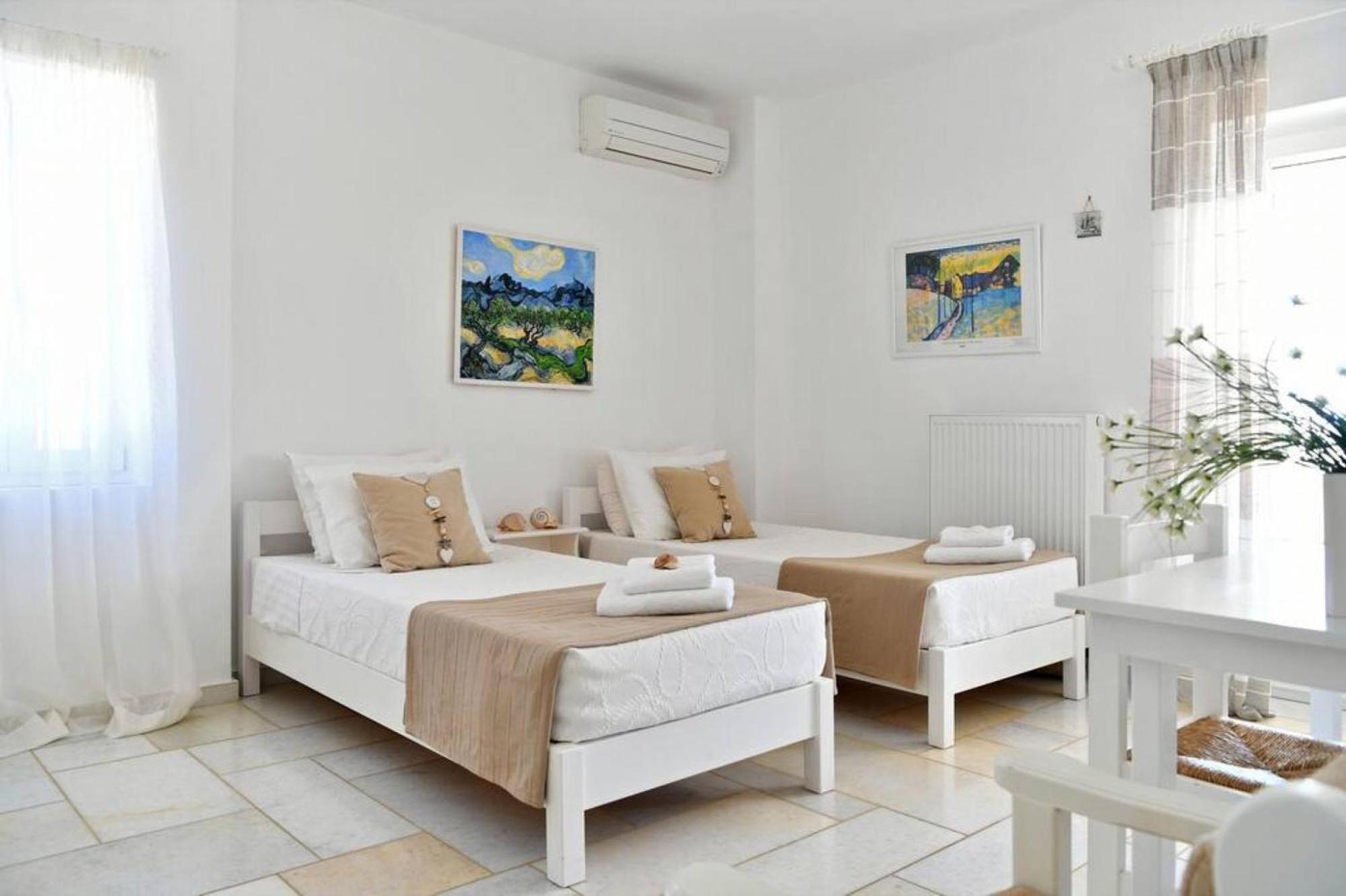 Villa Dionysos In Aliki Екстериор снимка