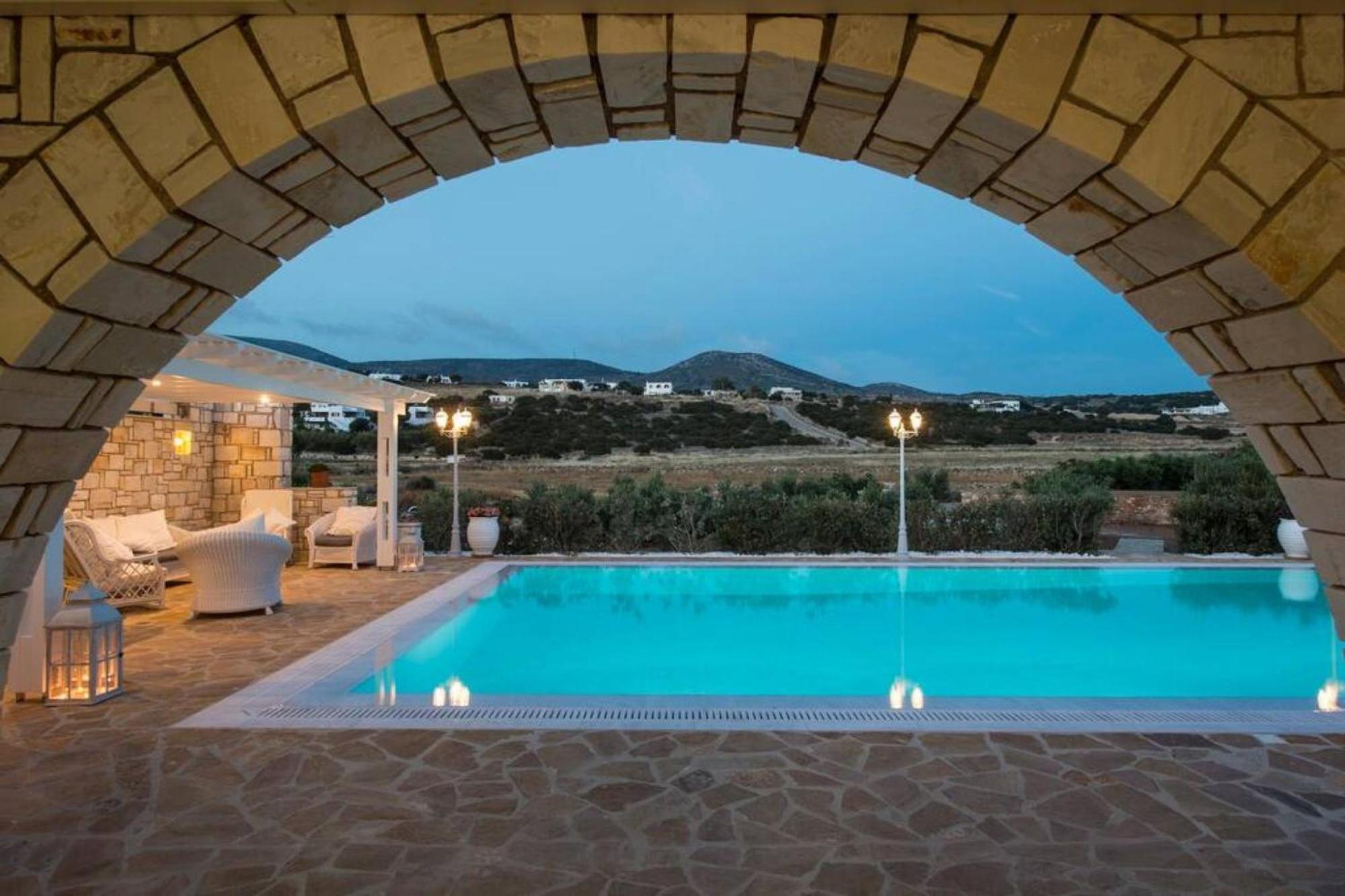 Villa Dionysos In Aliki Екстериор снимка