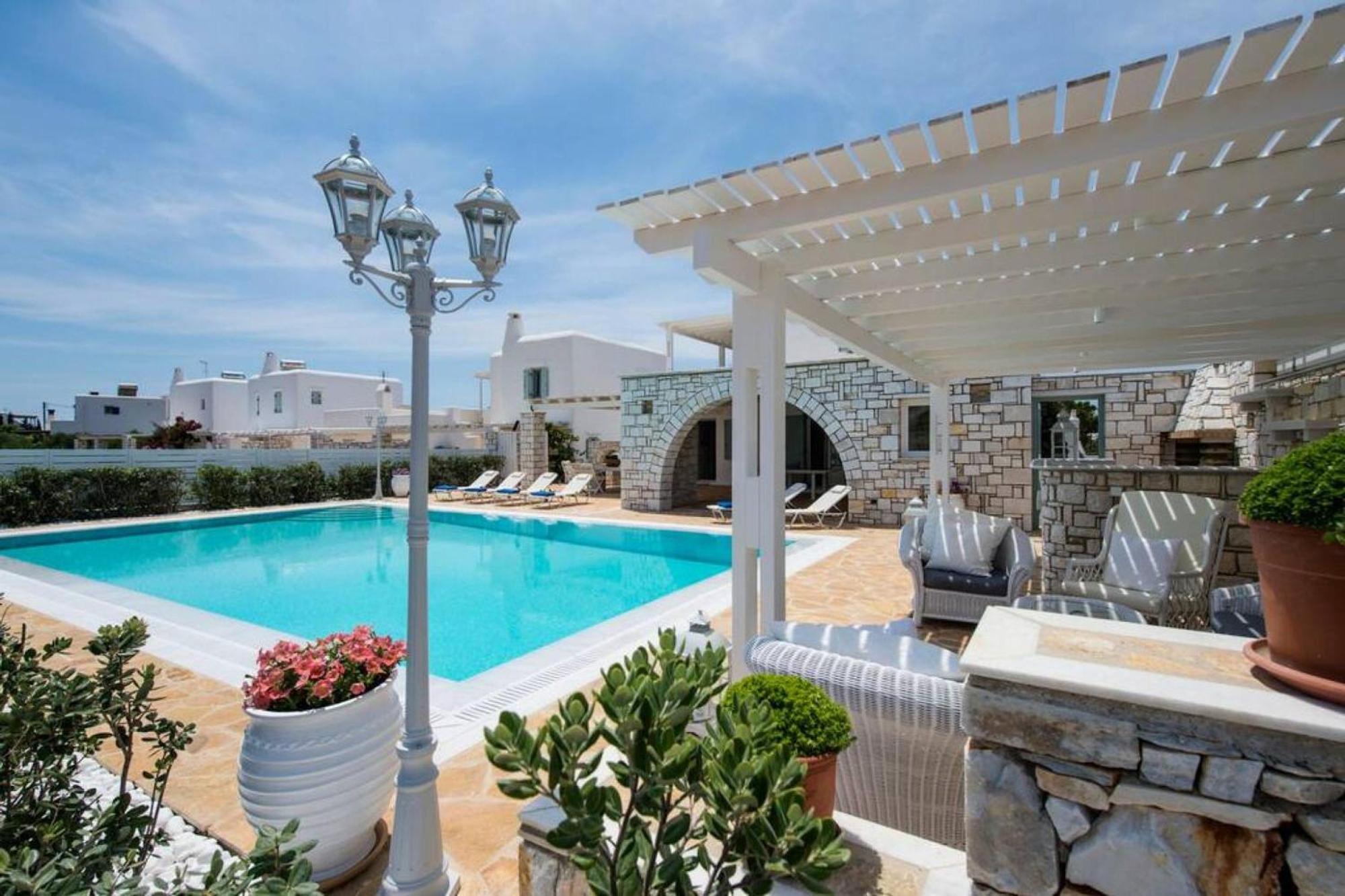 Villa Dionysos In Aliki Екстериор снимка