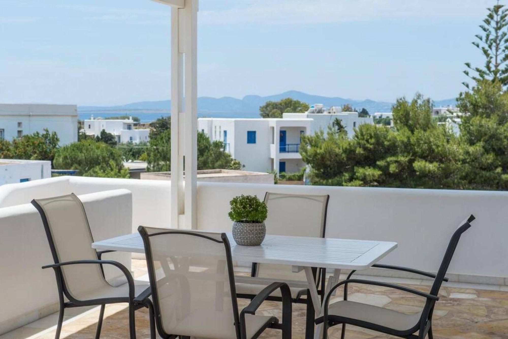 Villa Dionysos In Aliki Екстериор снимка