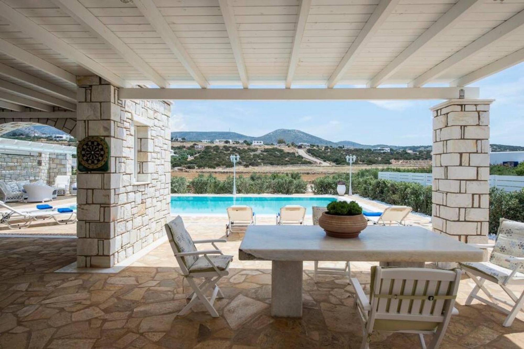 Villa Dionysos In Aliki Екстериор снимка
