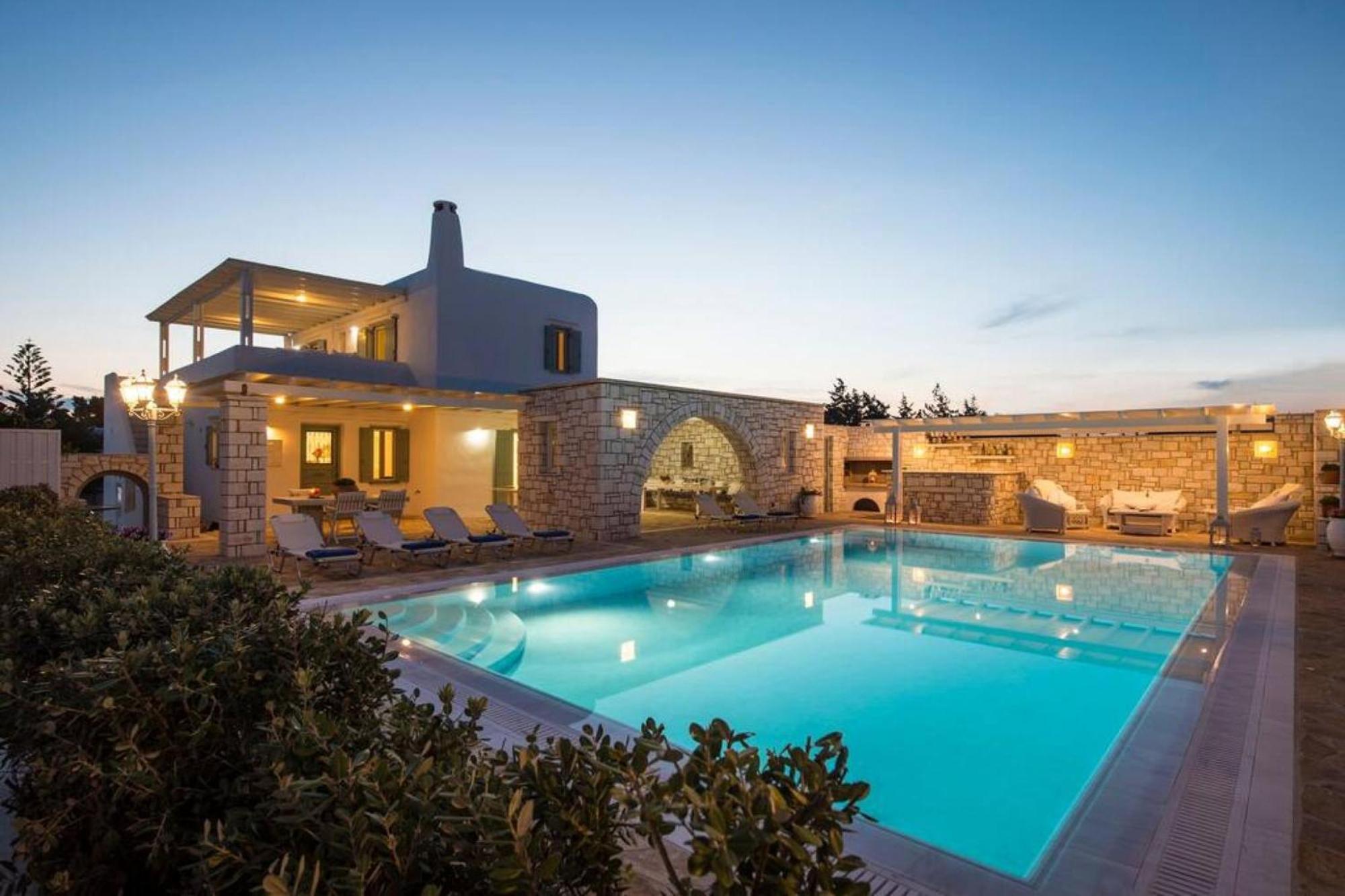 Villa Dionysos In Aliki Екстериор снимка