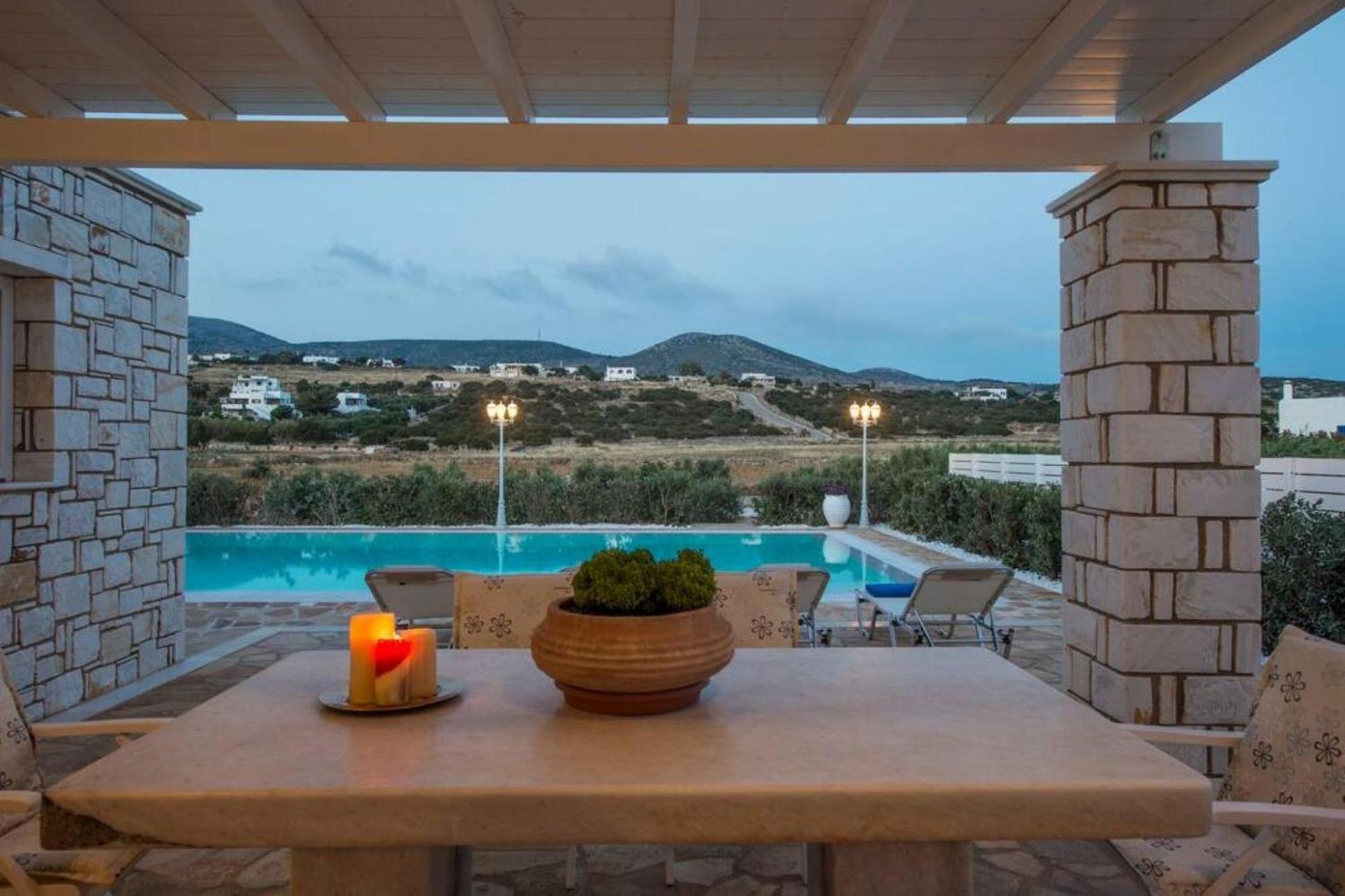 Villa Dionysos In Aliki Екстериор снимка