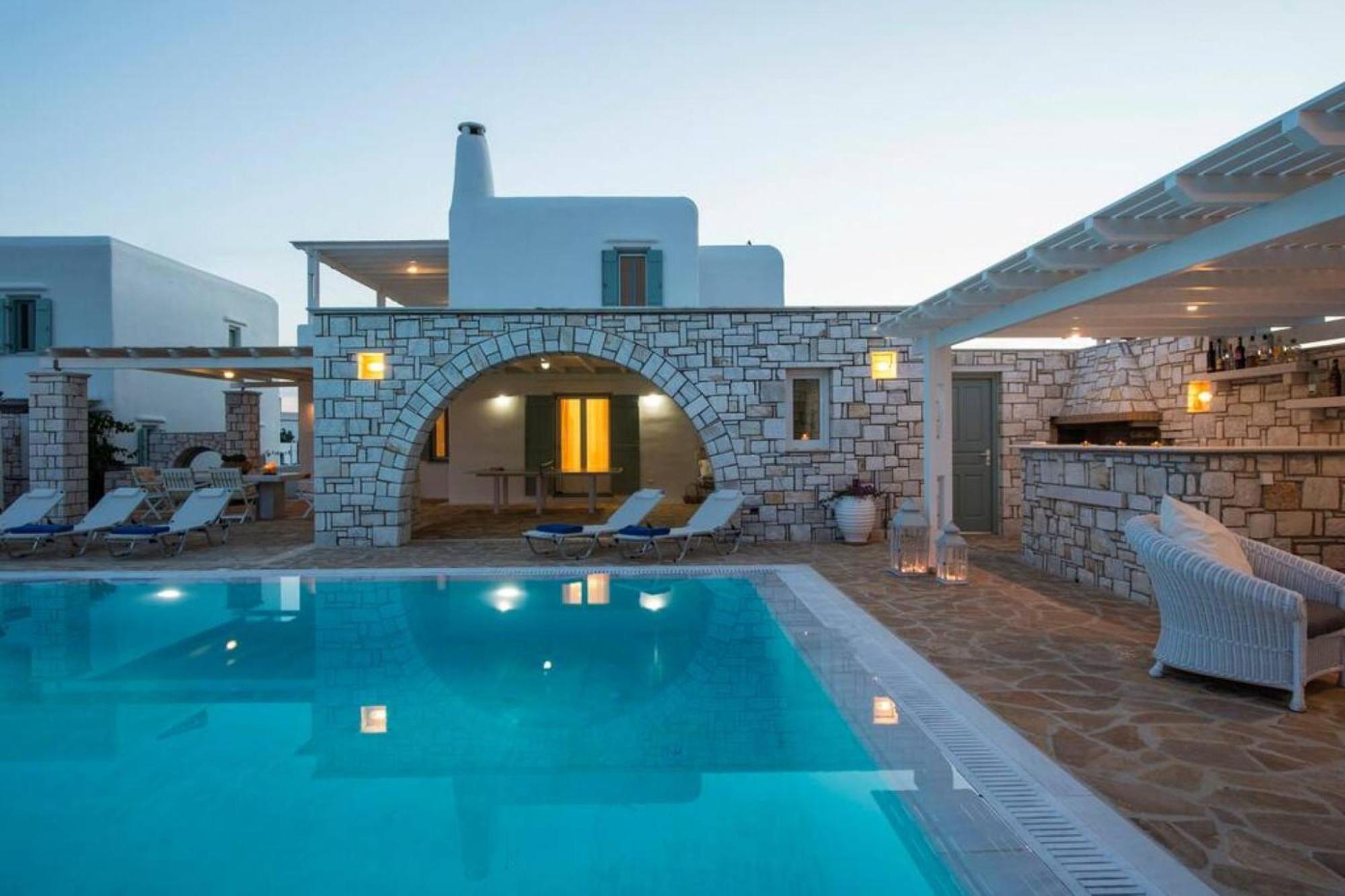 Villa Dionysos In Aliki Екстериор снимка